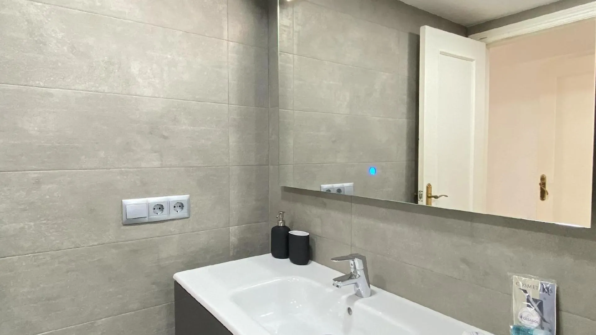 Ferienwohnung Fuer 4 Personen Ca 90 Qm In Nerja, Andalusien Costa Del Sol Apartment